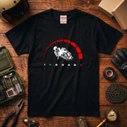 スーパースポーツ | 1N23456 シフトパターン レッドゾーン ライダー Tシャツ【バイク好き・SS・ワインディング・サーキット・誕生日ギフトに最適】