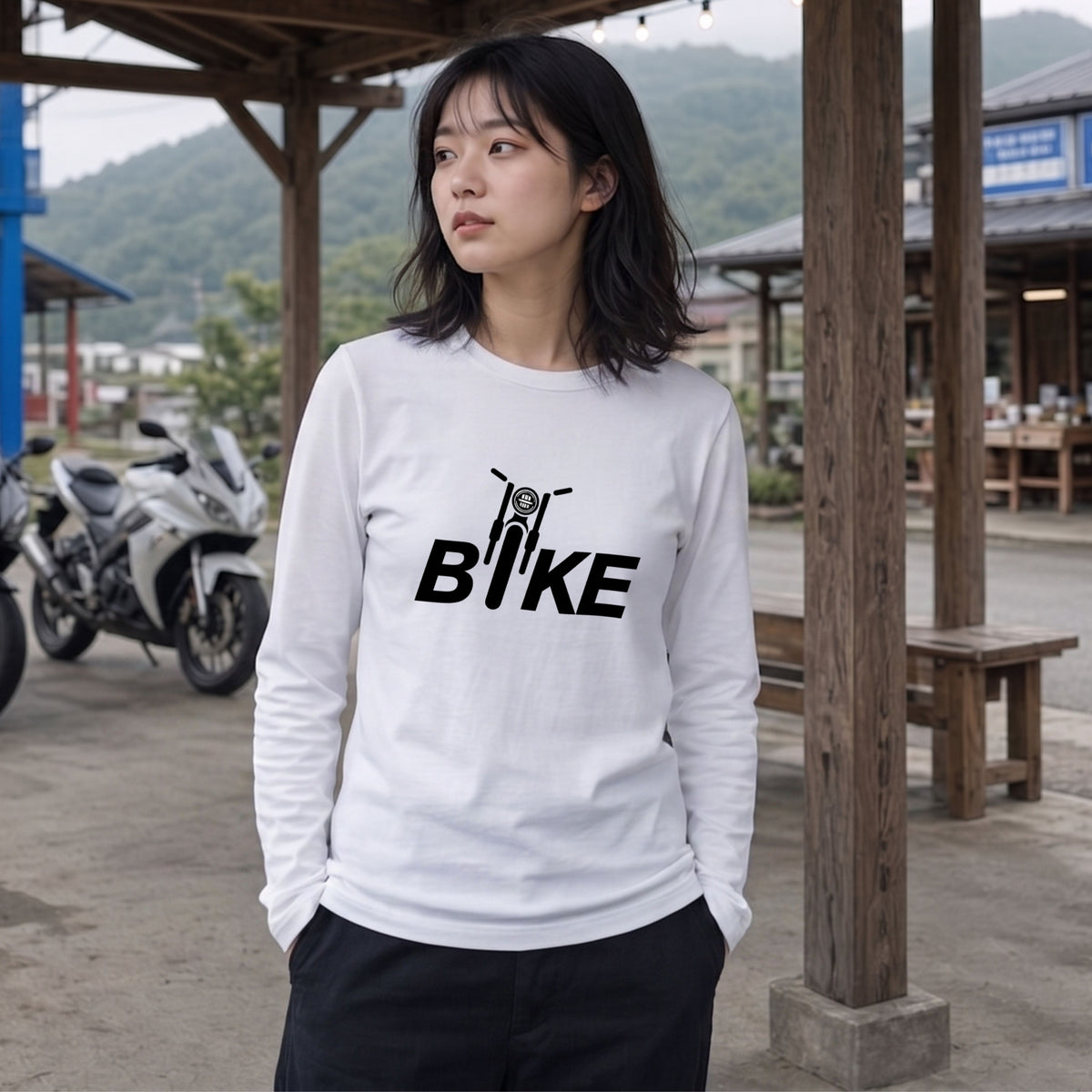 BIKE LOGO | バイク モーターサイクル フロントフェイス ロゴ イラスト 長袖Tシャツ【バイク好き・ライダー・ストリート・プレゼントに最適】