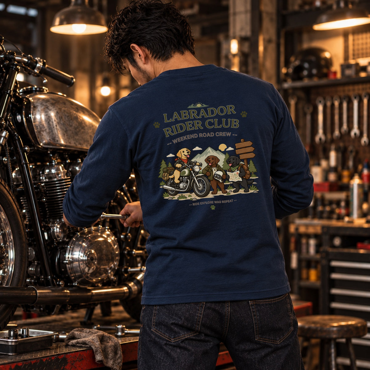 03-longsleeve-navy.jpg