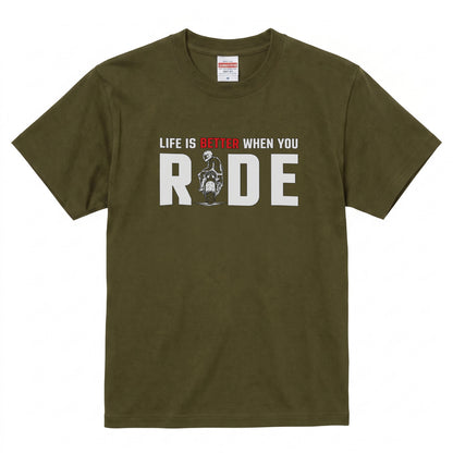 WHEN YOU RIDE | バイクライフ スタイリッシュ タイポグラフィ グラフィック Tシャツ【バイク乗りの日常・ツーリング・オシャレ・ギフトに最適】