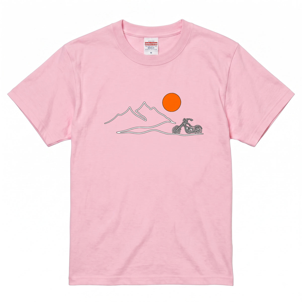 山脈と夕日バイク ミニマルデザインTシャツ | RIDERSMODE