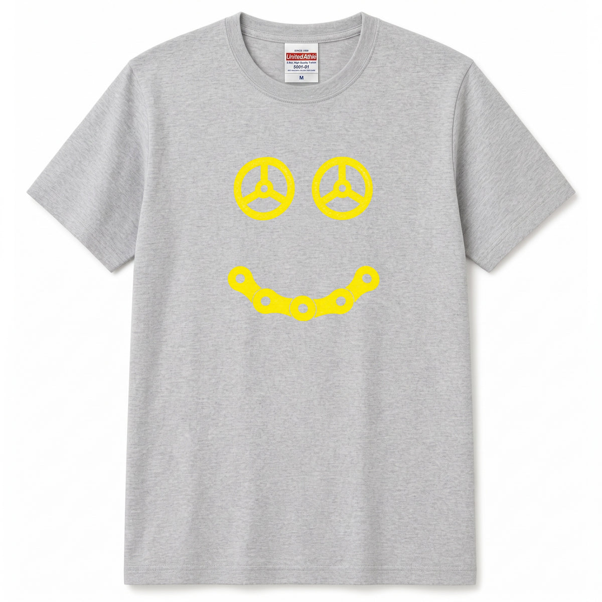 STEERING SMILE | 黄色 スマイル カーステアリング チェーン ミニマル グラフィック Tシャツ【バイク雑貨・普段着・メンズ・オシャレ・ギフトに最適】