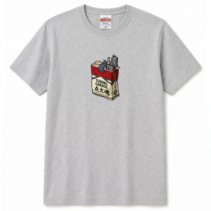 点火魂 | 昭和チューニング ガレージ 点火プラグ レトロパッケージ Tシャツ【ライダー・バイク男子・旧車會・父の日・プレゼントに最適】