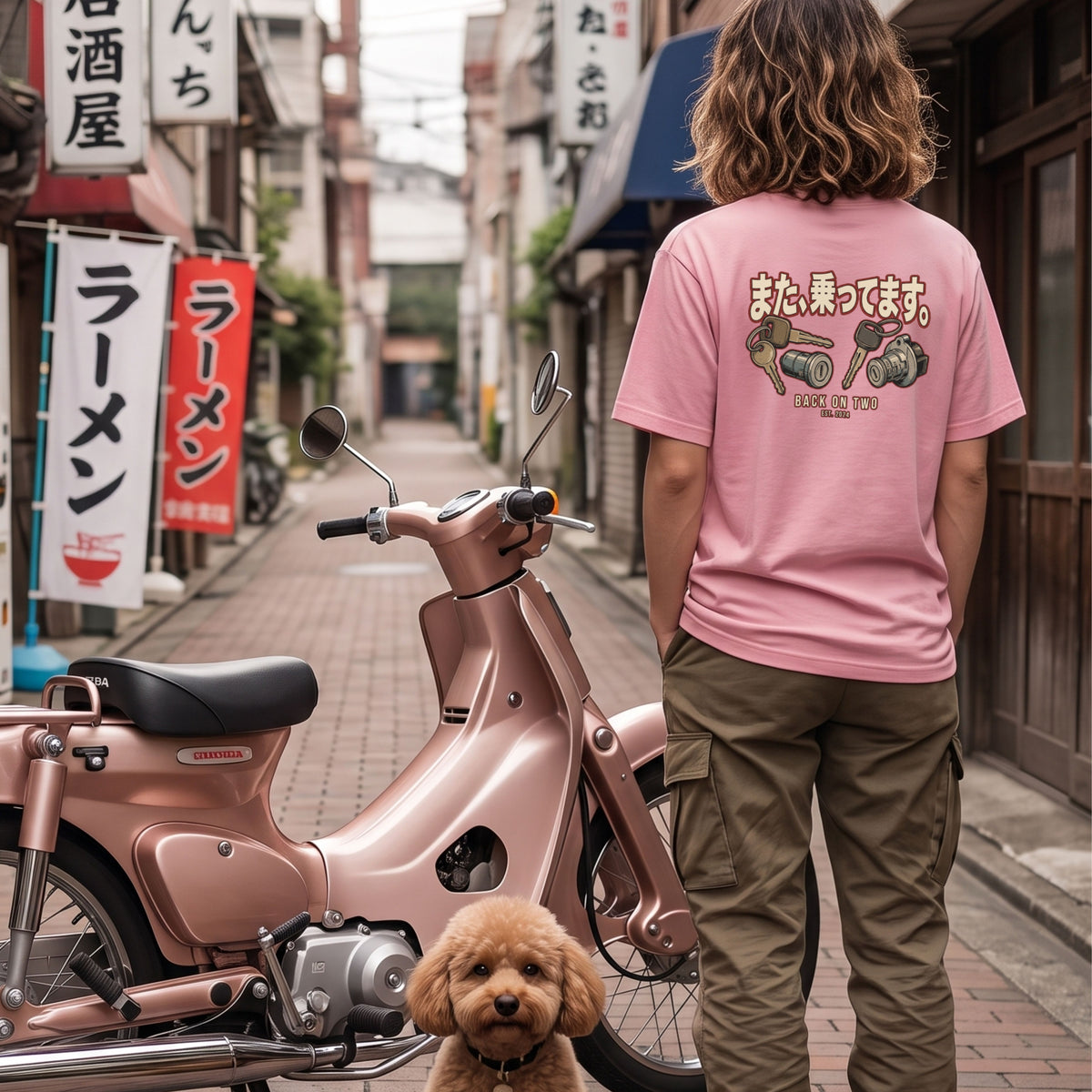 また、乗ってます。 BACK ON TWO バイク バックプリントTシャツ
