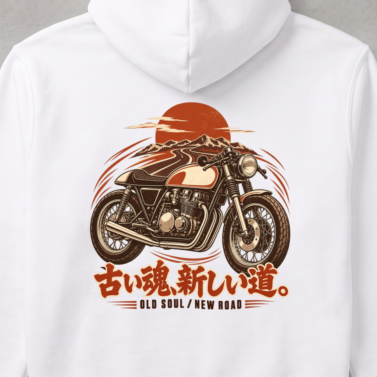 古い魂、新しい道。 バイク パーカー ｜バックプリント