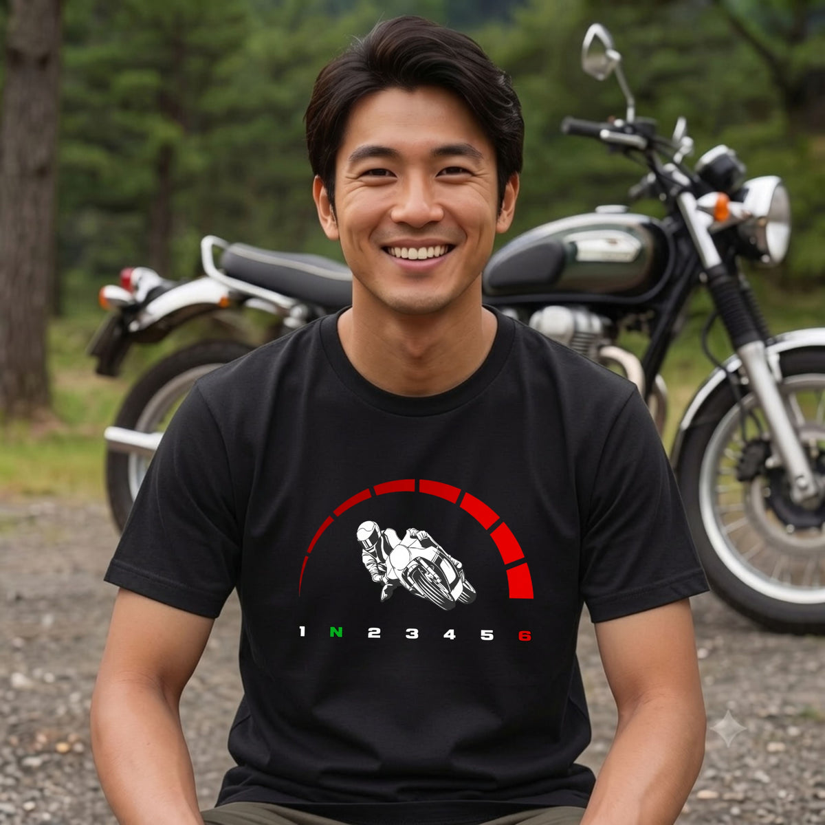 スーパースポーツ | 1N23456 シフトパターン レッドゾーン ライダー Tシャツ【バイク好き・SS・ワインディング・サーキット・誕生日ギフトに最適】