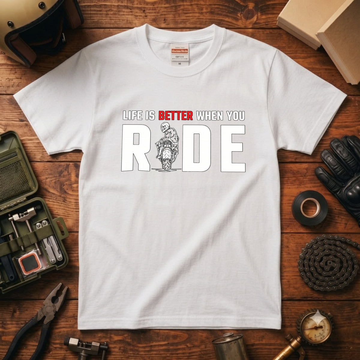 WHEN YOU RIDE | バイクライフ スタイリッシュ タイポグラフィ グラフィック Tシャツ【バイク乗りの日常・ツーリング・オシャレ・ギフトに最適】
