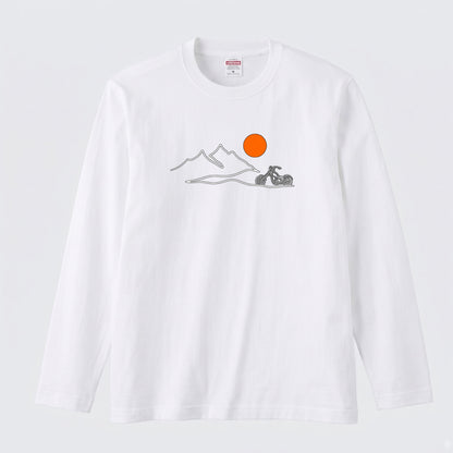 バイク＆マウンテン サンセット ロングスリーブ Tシャツ チョッパー アウトドア バイクウェア カジュアル ライダー ギフト