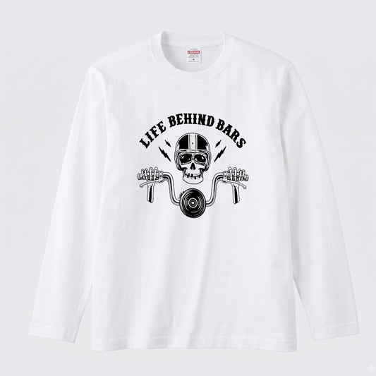 LIFE BEHIND BARS | スカル ライダー チョッパー ハンドル ヴィンテージ風 ロック グラフィック 長袖Tシャツ【バイク雑貨・ツーリング・カジュアル・ギフトに最適】