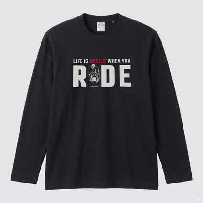 LIFE IS BETTER WHEN YOU RIDE | スーパースポーツ バイク ライダー 英字ロゴ スポーティ グラフィック 長袖Tシャツ【バイク雑貨・ツーリング・カジュアル・ギフトに最適】