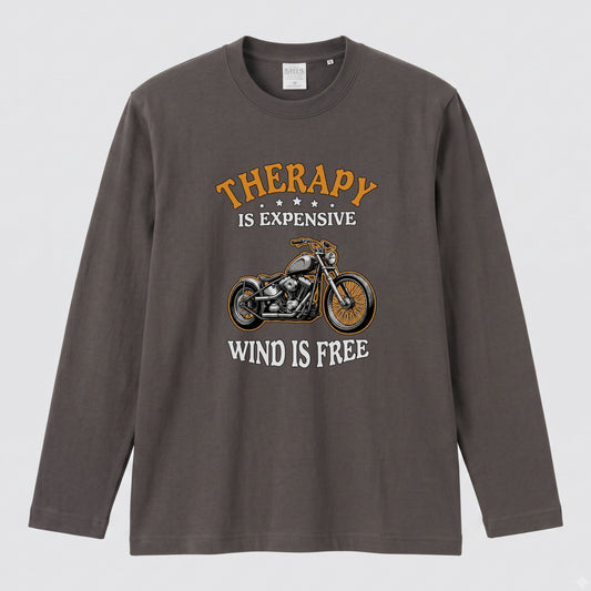 WIND IS FREE | モーターサイクル レトロ イラスト 英字ロゴ 長袖Tシャツ【バイク男子・バイク女子・ストリート・ギフト】